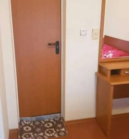 Apartman Rainbow 1